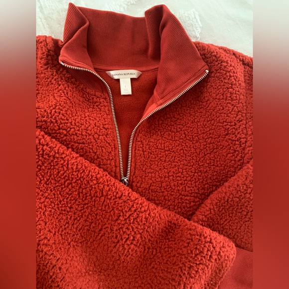 Banana Republic Sherpa Sweater Brick Red Color Neck Zipper Side Pockets Women L - Picture 6 of 7